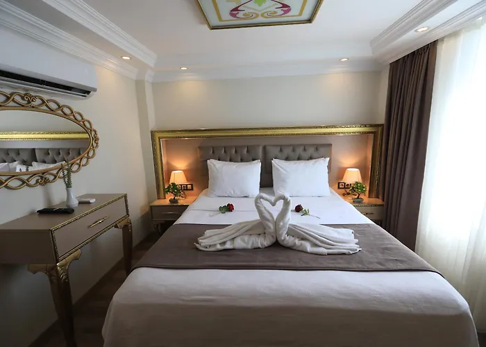 Hotel Blue Zerzevan 4*