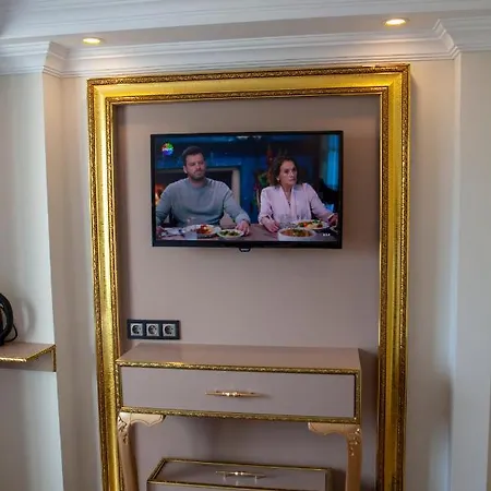 Hotel Blue Zerzevan 4*