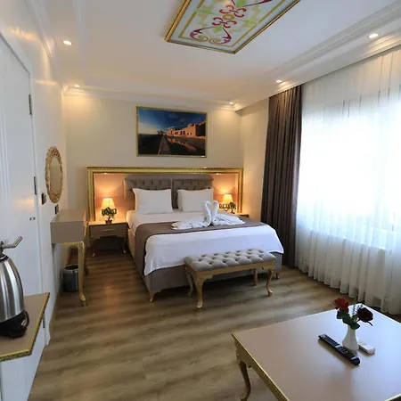 Blue Zerzevan Hotel 4*