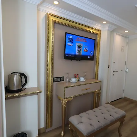 Hotel Blue Zerzevan 4*