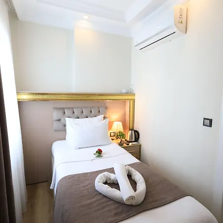 Hotel Blue Zerzevan 4*