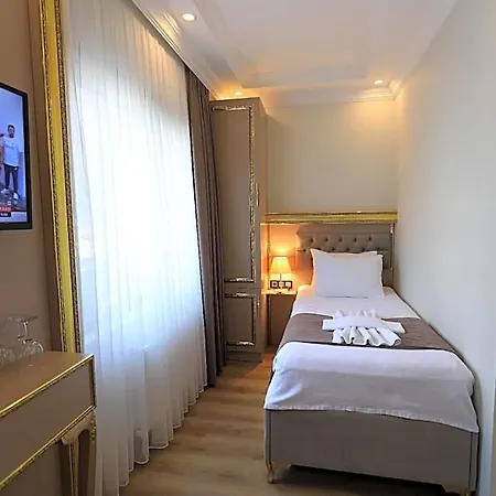 Hotel Blue Zerzevan