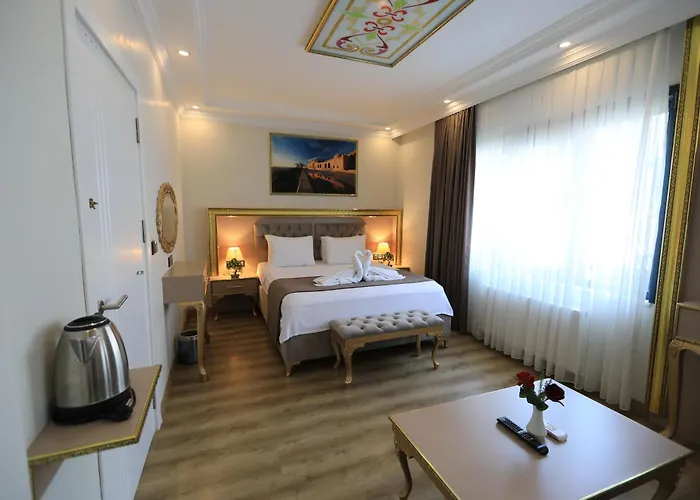 Blue Zerzevan Hotel 4*