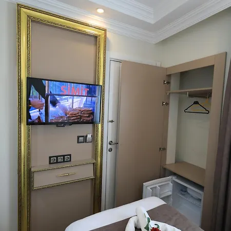 Otel Blue Zerzevan