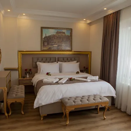 Blue Zerzevan Otel 4*