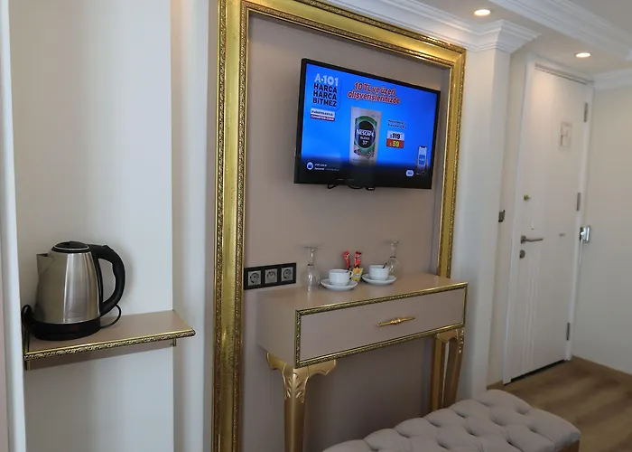 酒店 Blue Zerzevan 4*